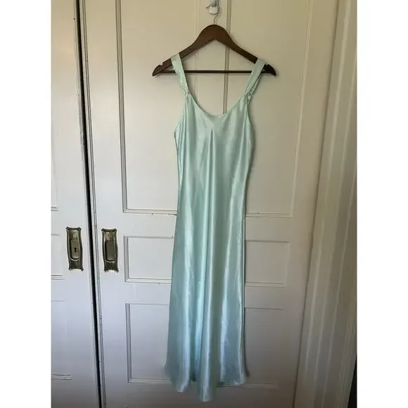 Vtg. Jones New York Slip Dress Womens Size Small Mint Green Romantic Comfort - Picture 1 of 9